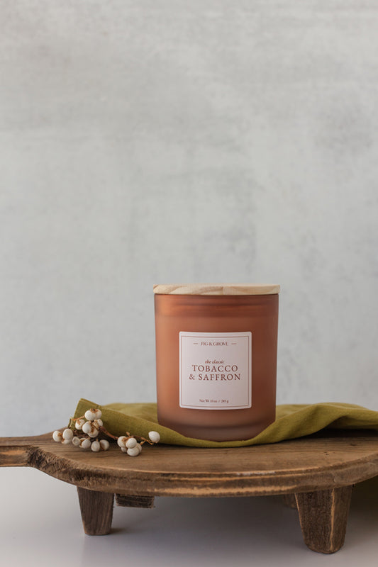 Tobacco & Saffron 100% soy wax candle in glass jar
