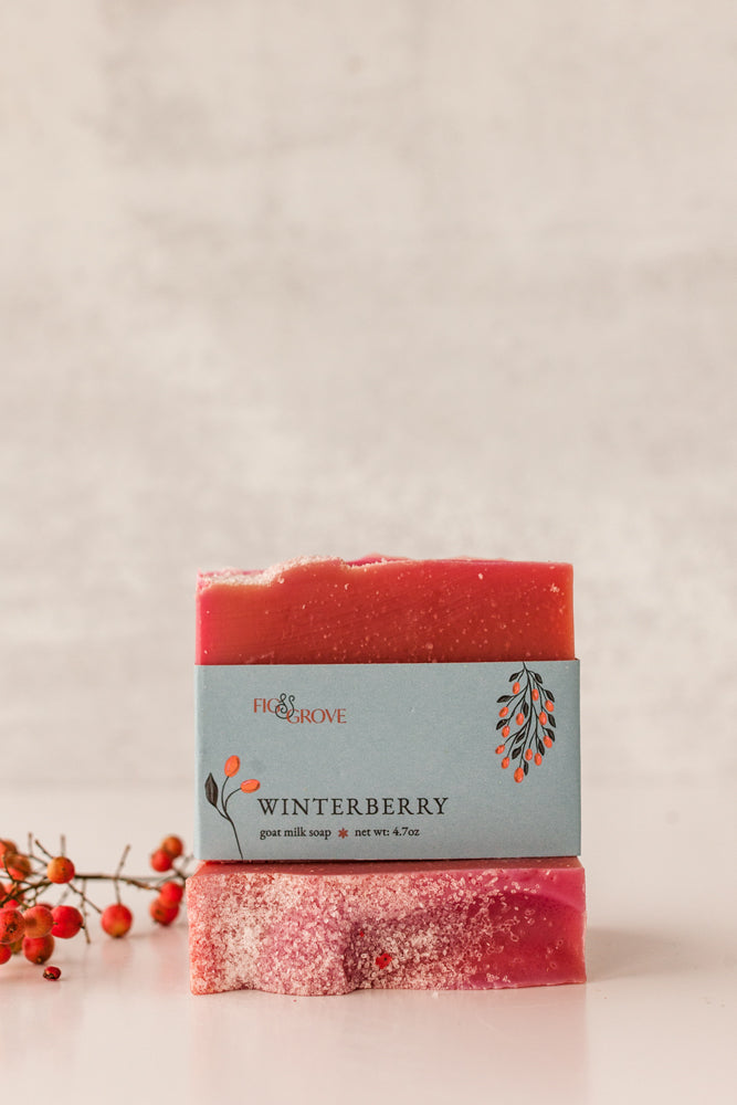 Close-up of Winterberry cranberry-colored soap with sea salt snowy top – Fig & Grove